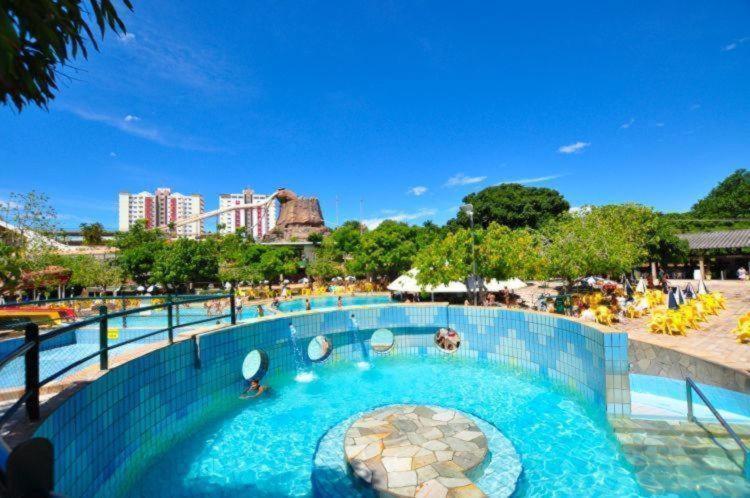 カルダス・ノバス Piazza Diroma - Com Acesso Acqua Park Cn-Goアパートホテル エクステリア 写真